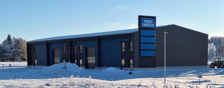 Teollisuushalli valmiina