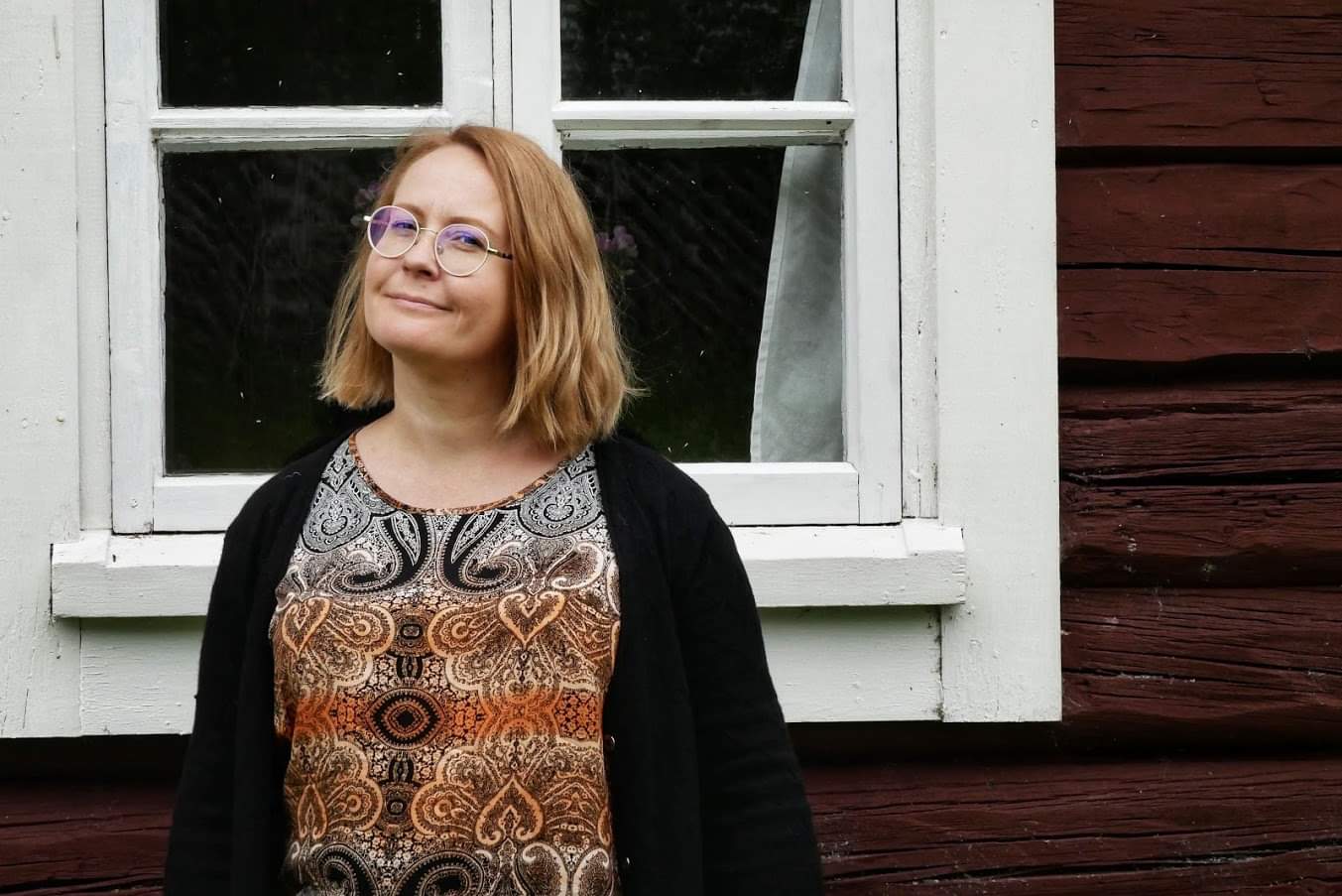 Kuvassa kurssin opettaja Sari Keskimaa.
